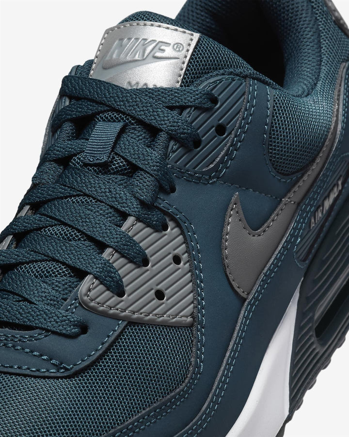 Nike Air Max 90 Sneaker für Herren in weiter Passform HM0625-400