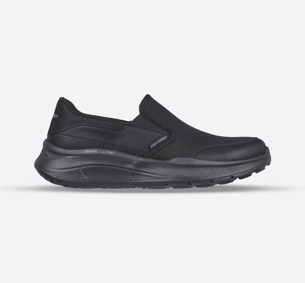 Men's Wide Fit Skechers 232515 Equalizer 5.0 Persistable