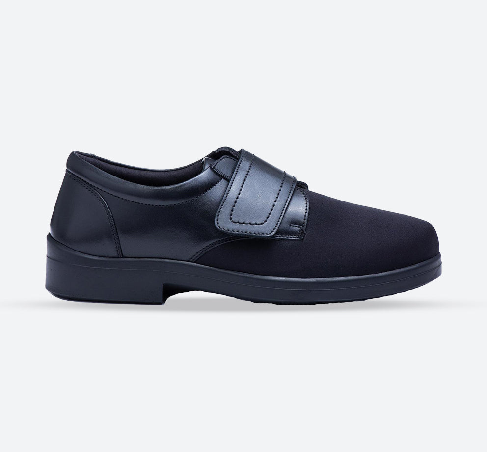 Mens Wide Fit Tredd Well Benjamin Shoes, Black / 10 / 4E