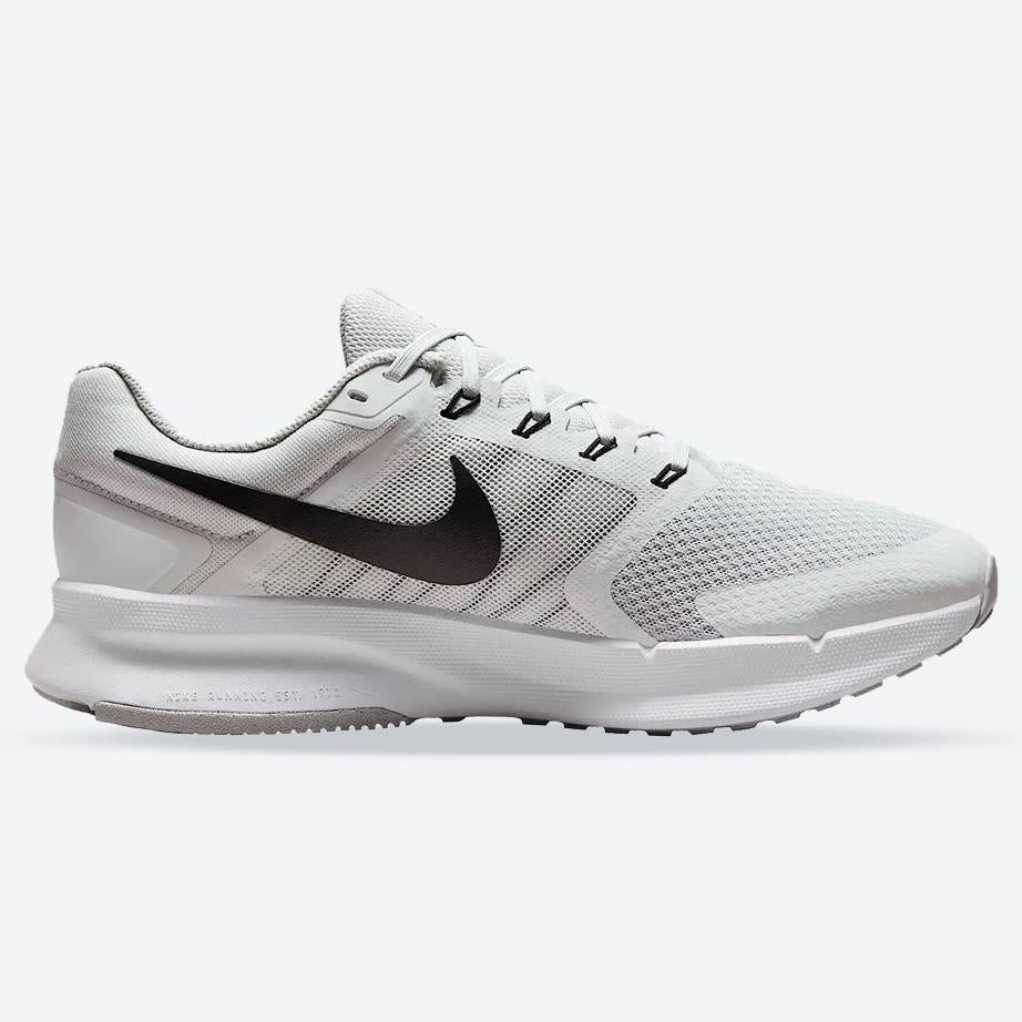 Men's Wide Fit Nike FZ9666-005 Run Swift 3 Running Sneakers | Nike