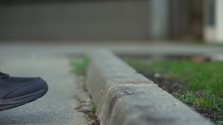 Womens Wide Fit New Balance WX624AB5 Sneakers - ABZORB