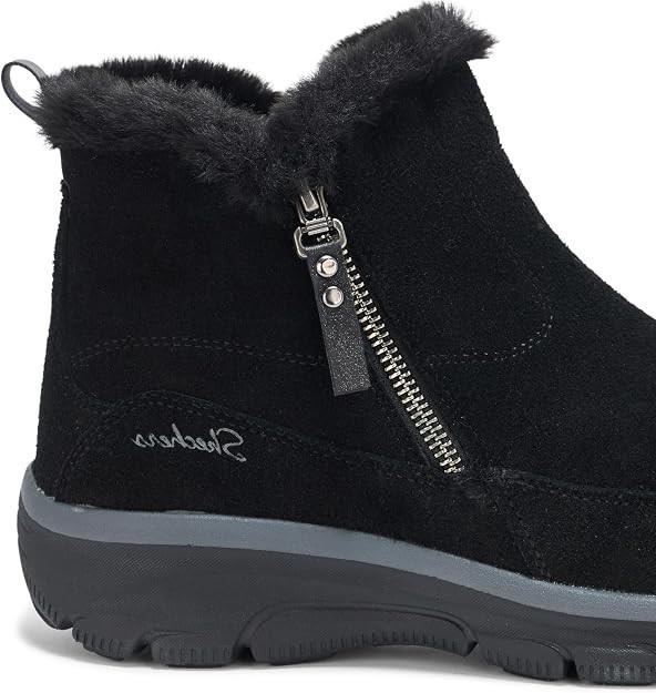 Womens Wide Fit Skechers 167862W Boots