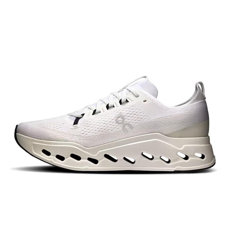 Men's Wide Fit On Cloudsurfer Max Wide Sneakers