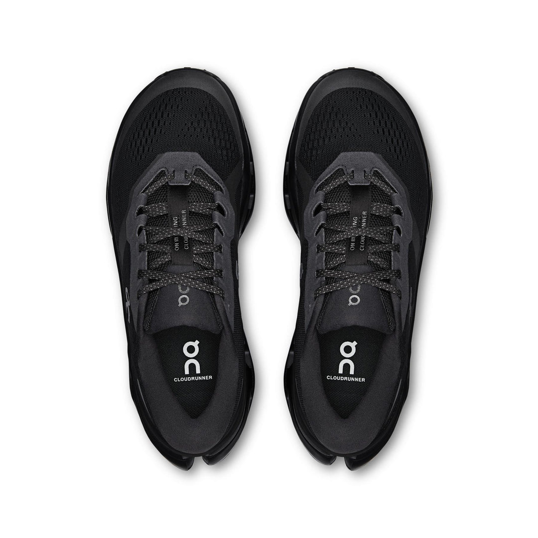 Men's Wide Fit On Cloudrunner 3 Wide Sneakers