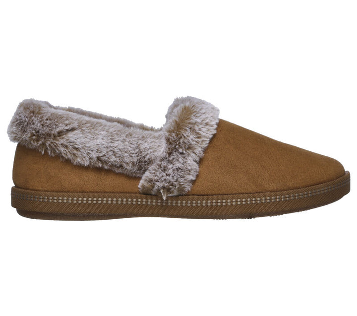 Women's Wide Fit Skechers 32777 Cozy Campfire Team Toasty Slippers