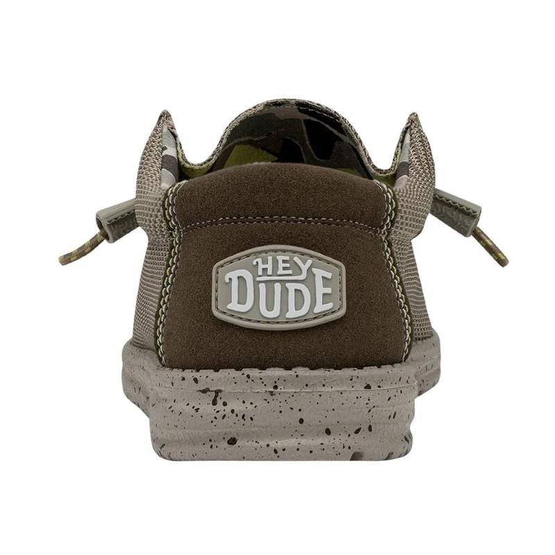 Men's Wide Fit Heydude Wally Sox Triple Needle Shoes