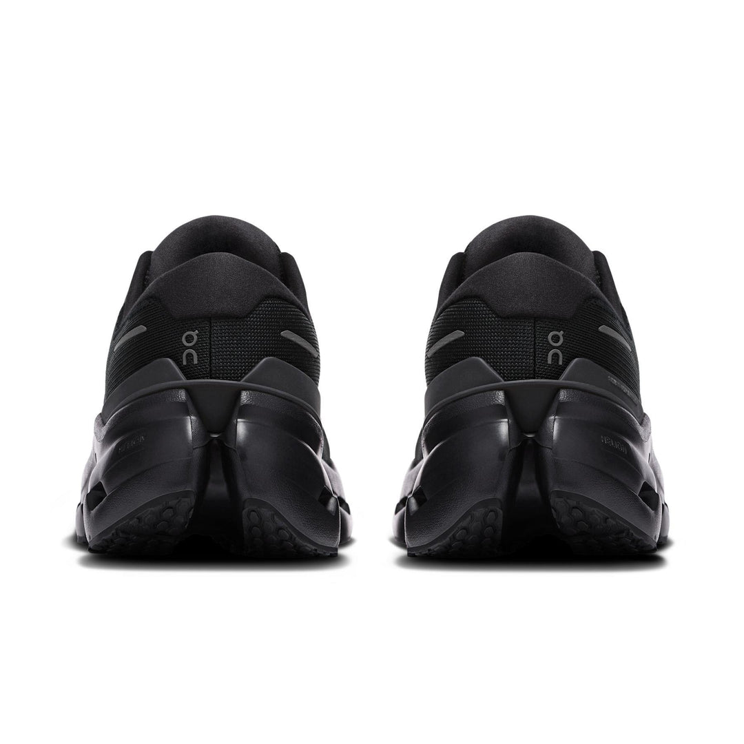 Men's Wide Fit On Cloudrunner 3 Wide Sneakers