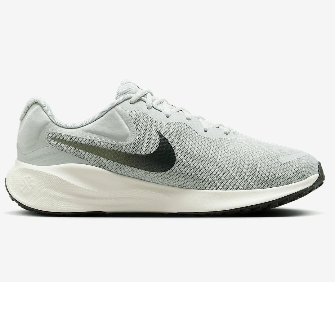 Men's Wide Fit Nike FB8501-003 Revolution 7 Running Sneakers