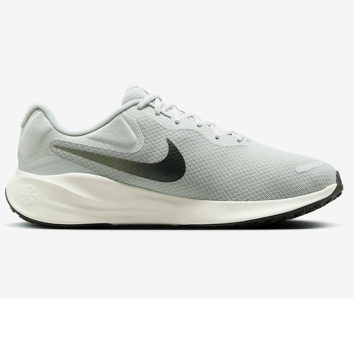 Men's Wide Fit Nike FB8501-003 Revolution 7 Running Sneakers