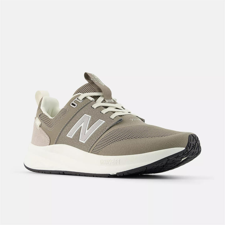 Men's Wide Fit New Balance UA900D Running Sneakers