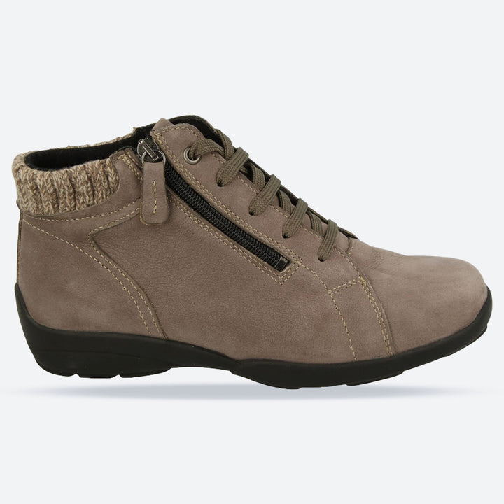 DB Andes-Stiefel für Damen in weiter Passform