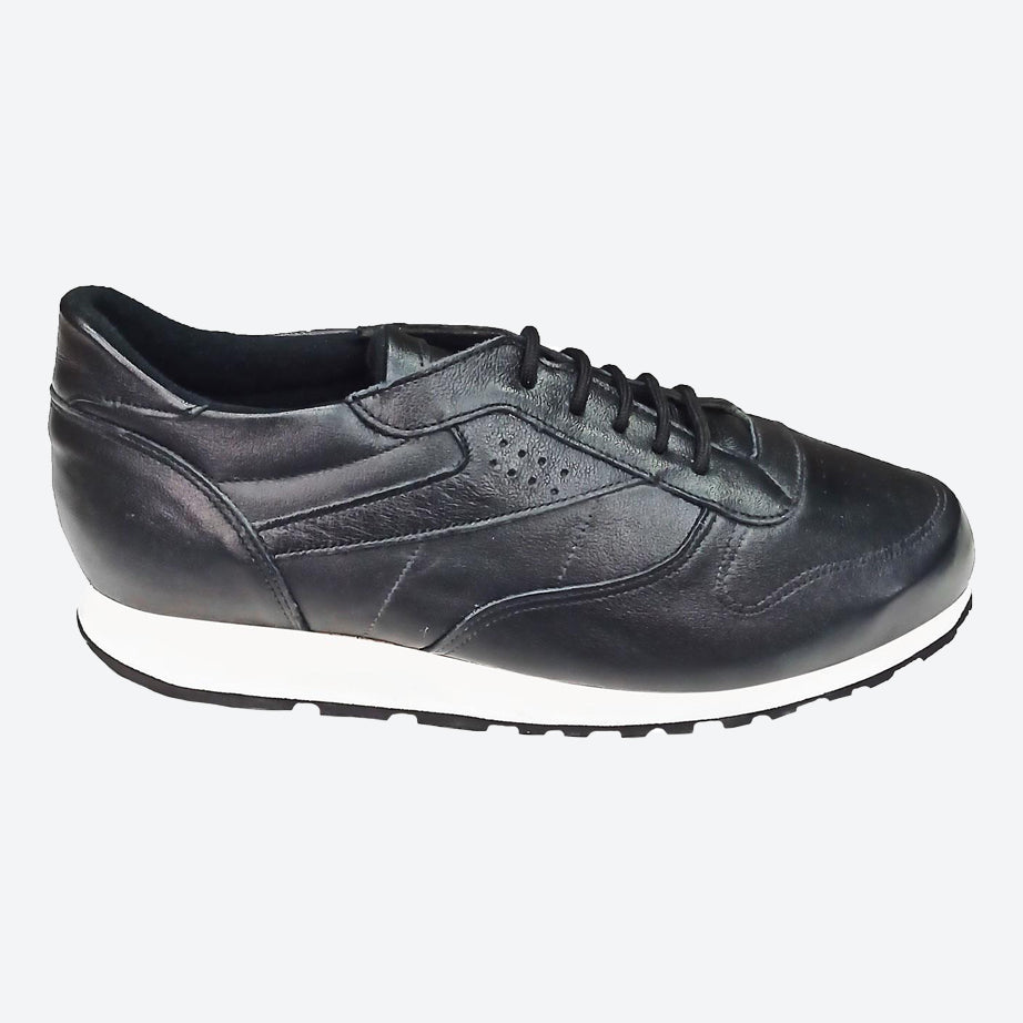 Mens Wide Fit Reed Daly Sneakers