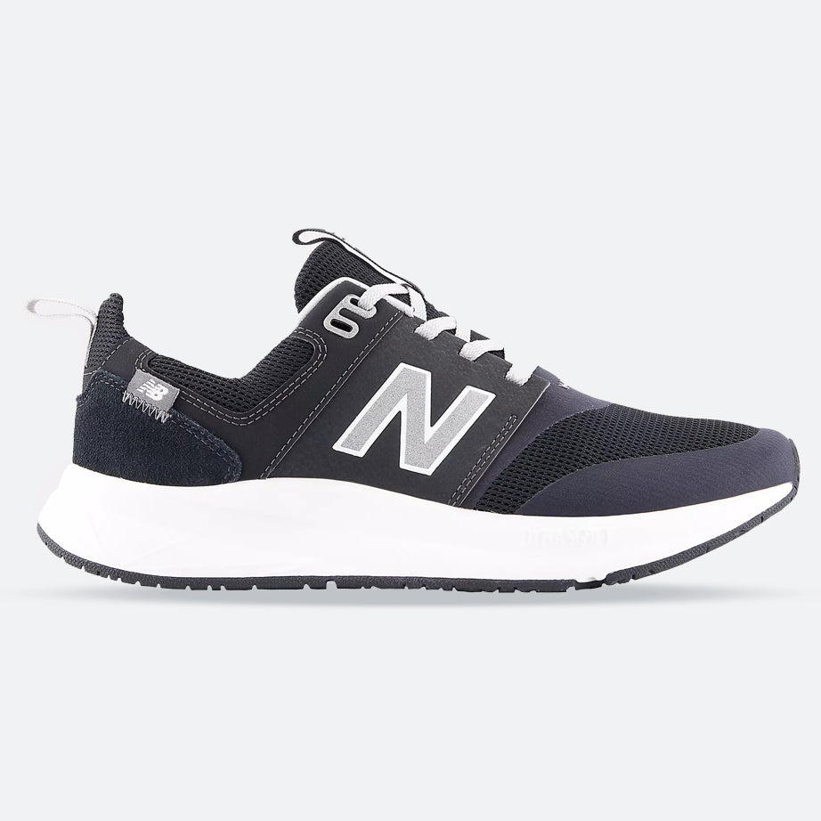 Men's Wide Fit New Balance UA900D Running Sneakers