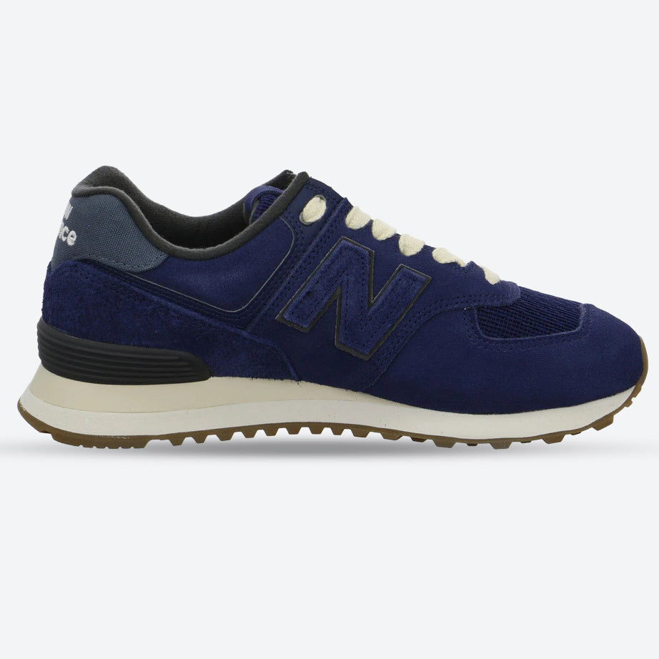 Women's Wide Fit New Balance U5747FO Sneakers