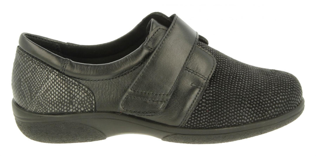 Womens Wide Fit DB Firecrest Shoes