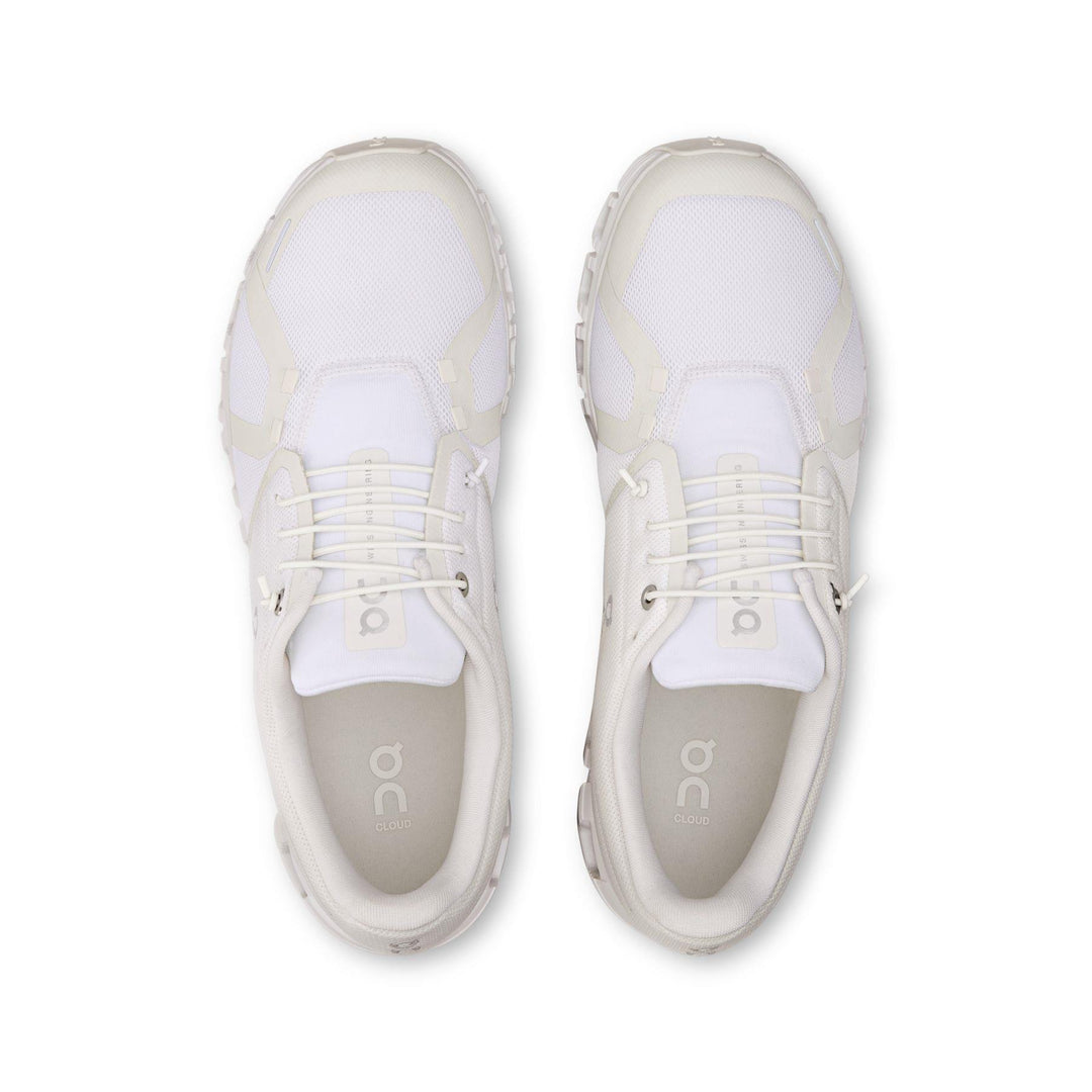 Men's Wide Fit On Cloud 6 Wide Sneakers