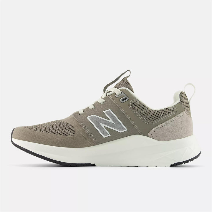 Men's Wide Fit New Balance UA900D Running Sneakers