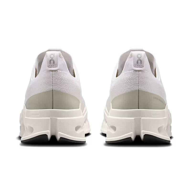 Men's Wide Fit On Cloudsurfer Max Wide Sneakers