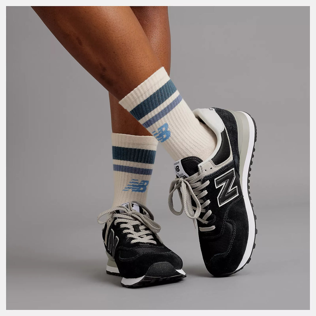 Men's Wide Fit New Balance ML574EVB Running Sneakers Men's Wide Fit New Balance ML574EVB Running Sneakers