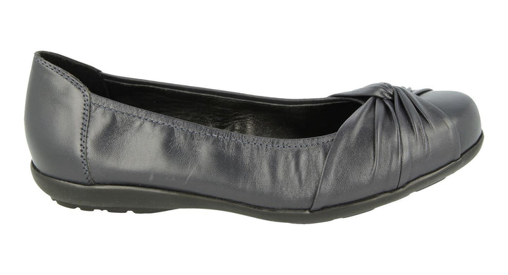 Womens Wide Fit DB Tetbury Court Shoes