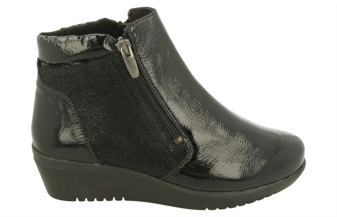 Womens Wide Fit DB Aberdeen Boots