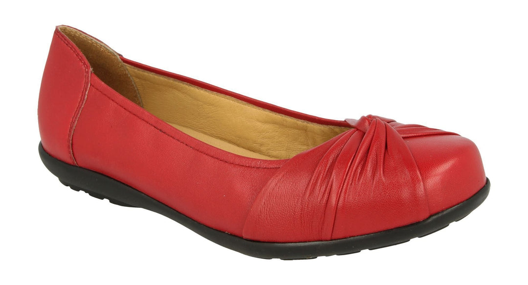 Womens Wide Fit DB Tetbury Court Shoes