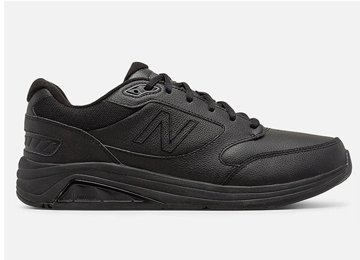 Mens Wide Fit New Balance MW928BK2 Trainers