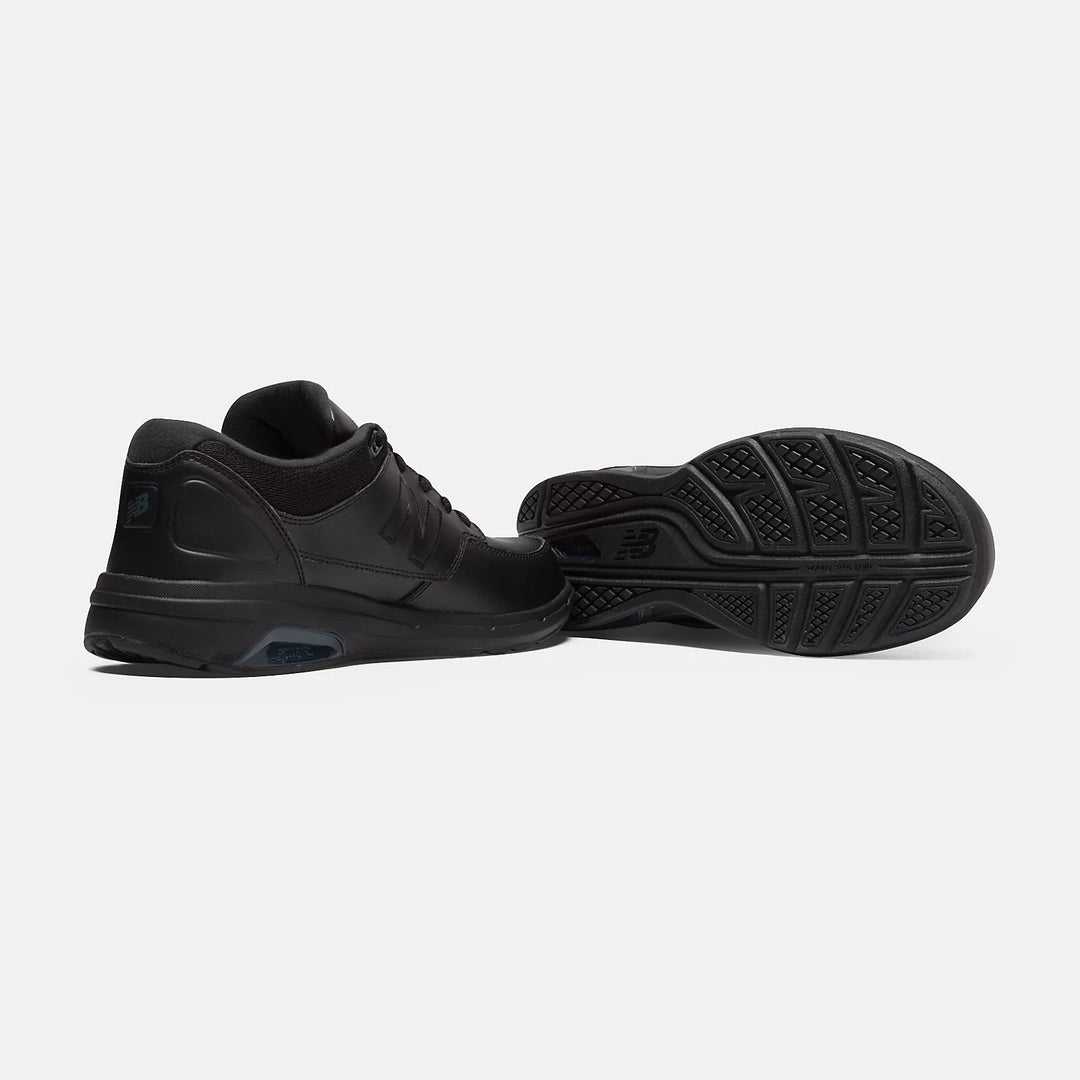 Mens Wide Fit New Balance MW813BK Sneakers