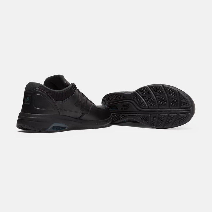 Mens Wide Fit New Balance MW813BK Sneakers